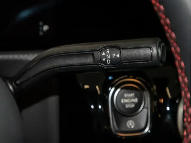 Mercedes-Benz Cla view 22