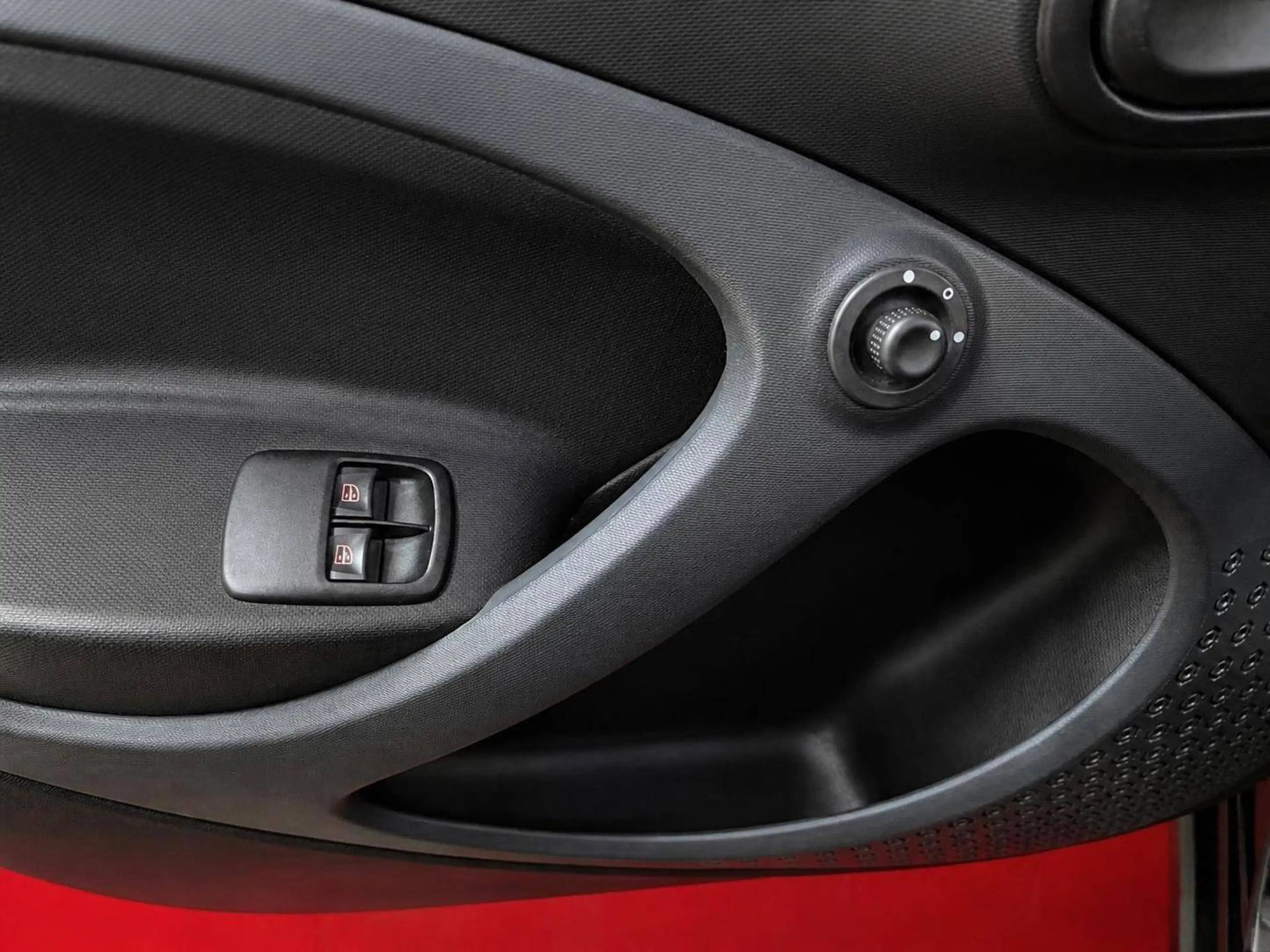 smart forFour * BT + USB + FM + 4 Sitze * — photo 8