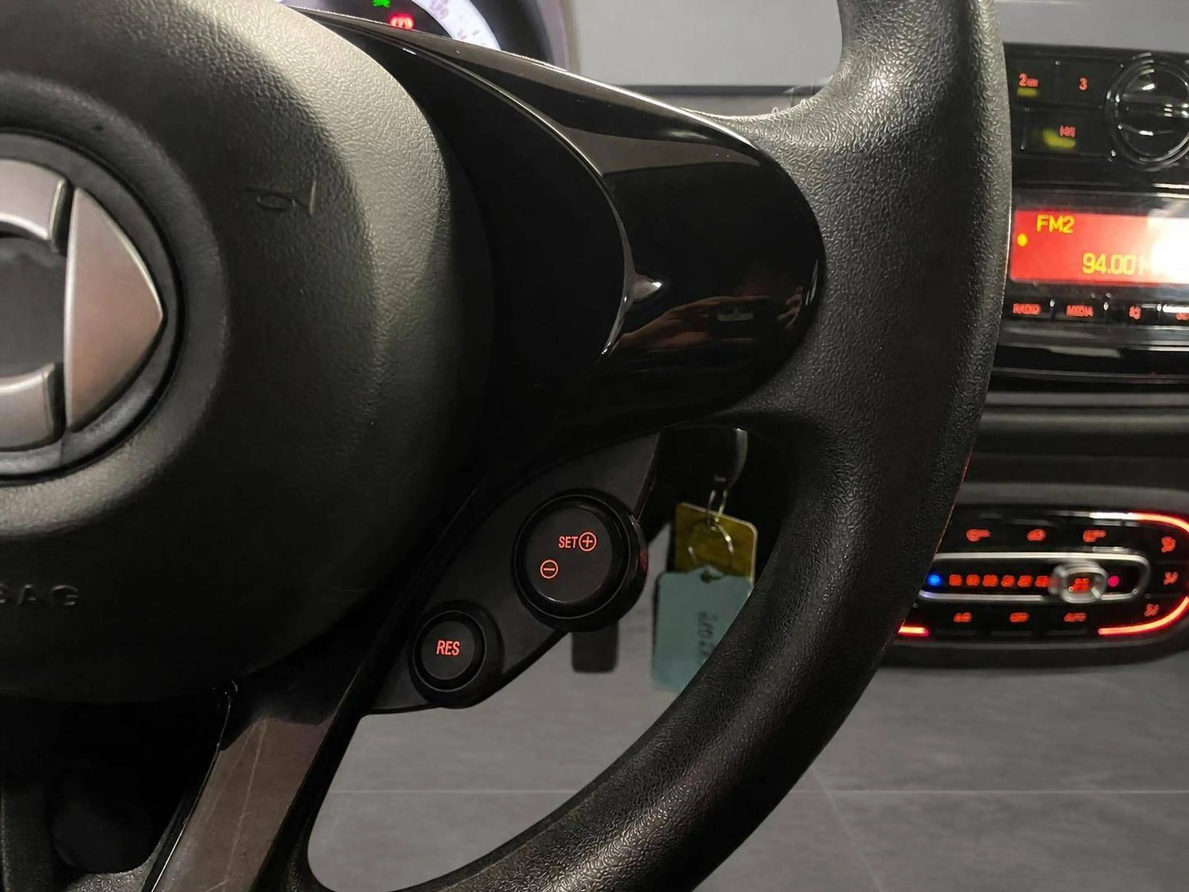 smart forFour * BT + USB + FM + 4 Sitze * — photo 12