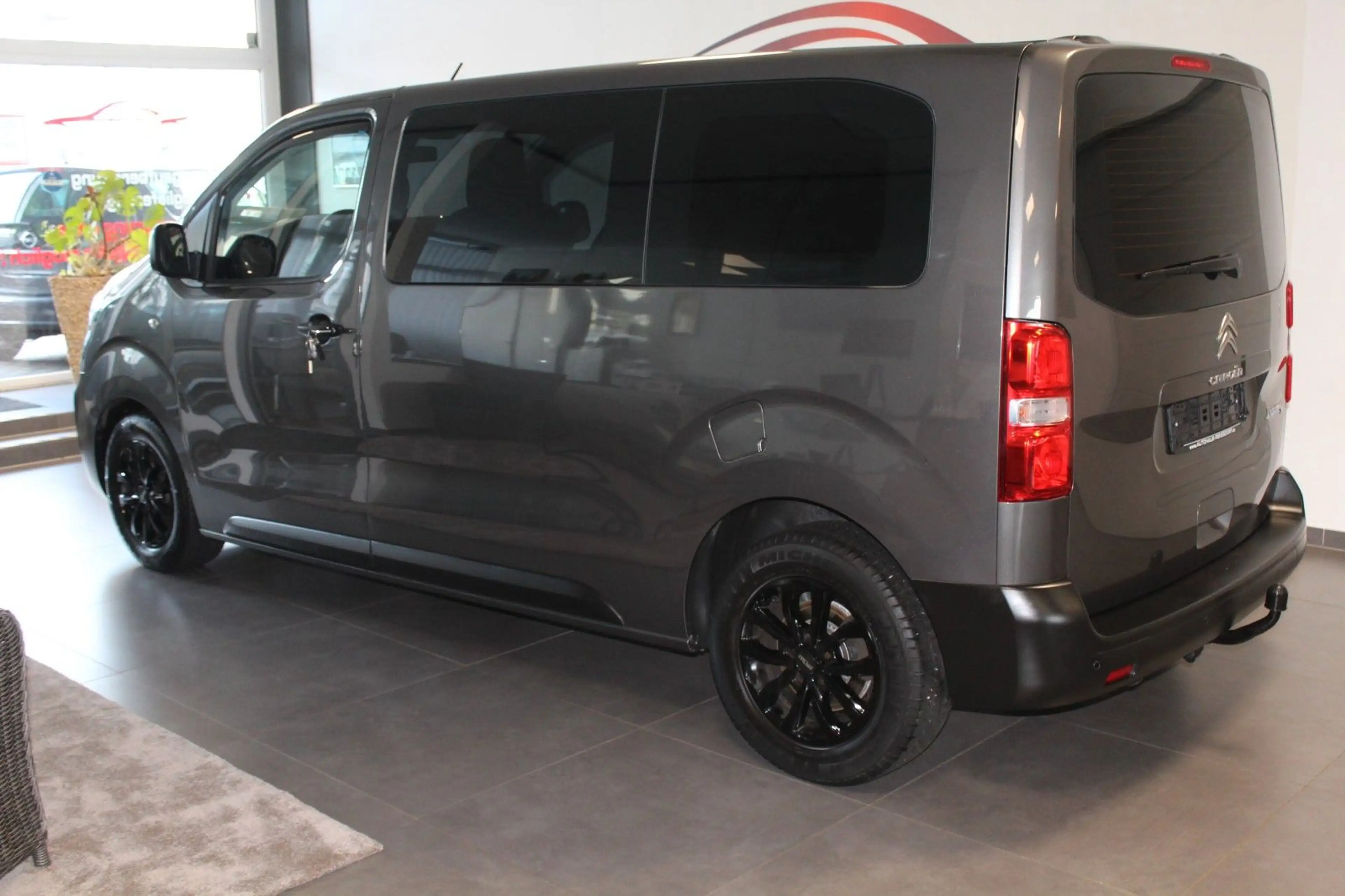 Citroen Jumpy DIESEL 150PS/ 5 Sitzer — photo 6