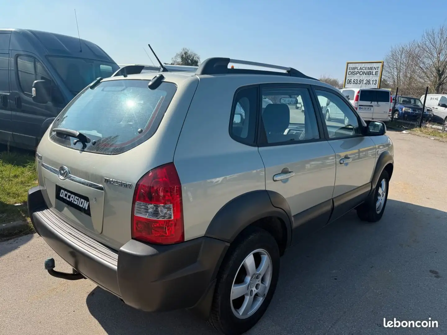 Hyundai TUCSON 2.0 essence 140cv 45000Km 1ere Main état exception Beige - 2