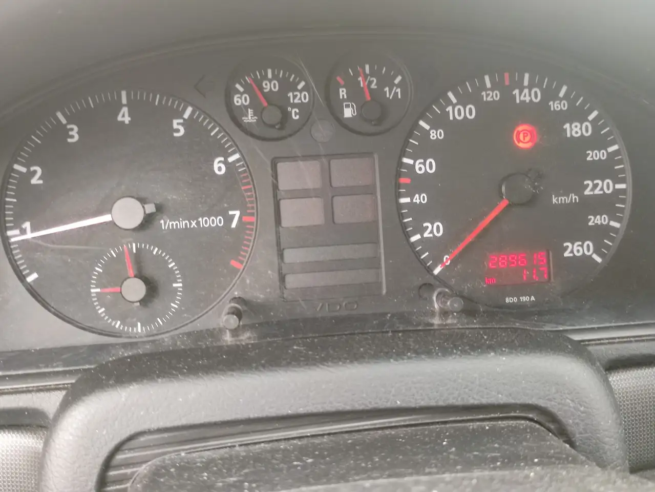 Audi A4 1.6, foto 5