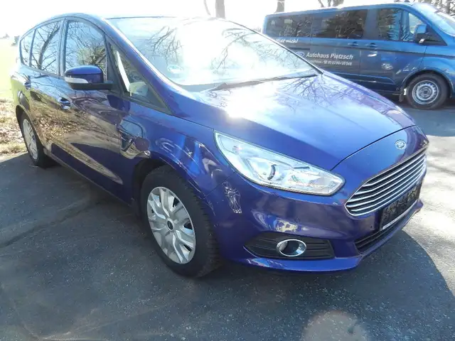 Ford S-Max Trend