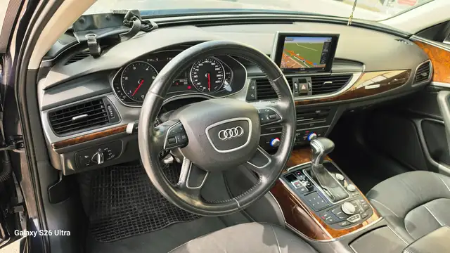 Audi A6 view 8