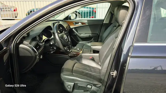 Audi A6 view 4