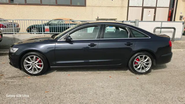 Audi A6 view 7