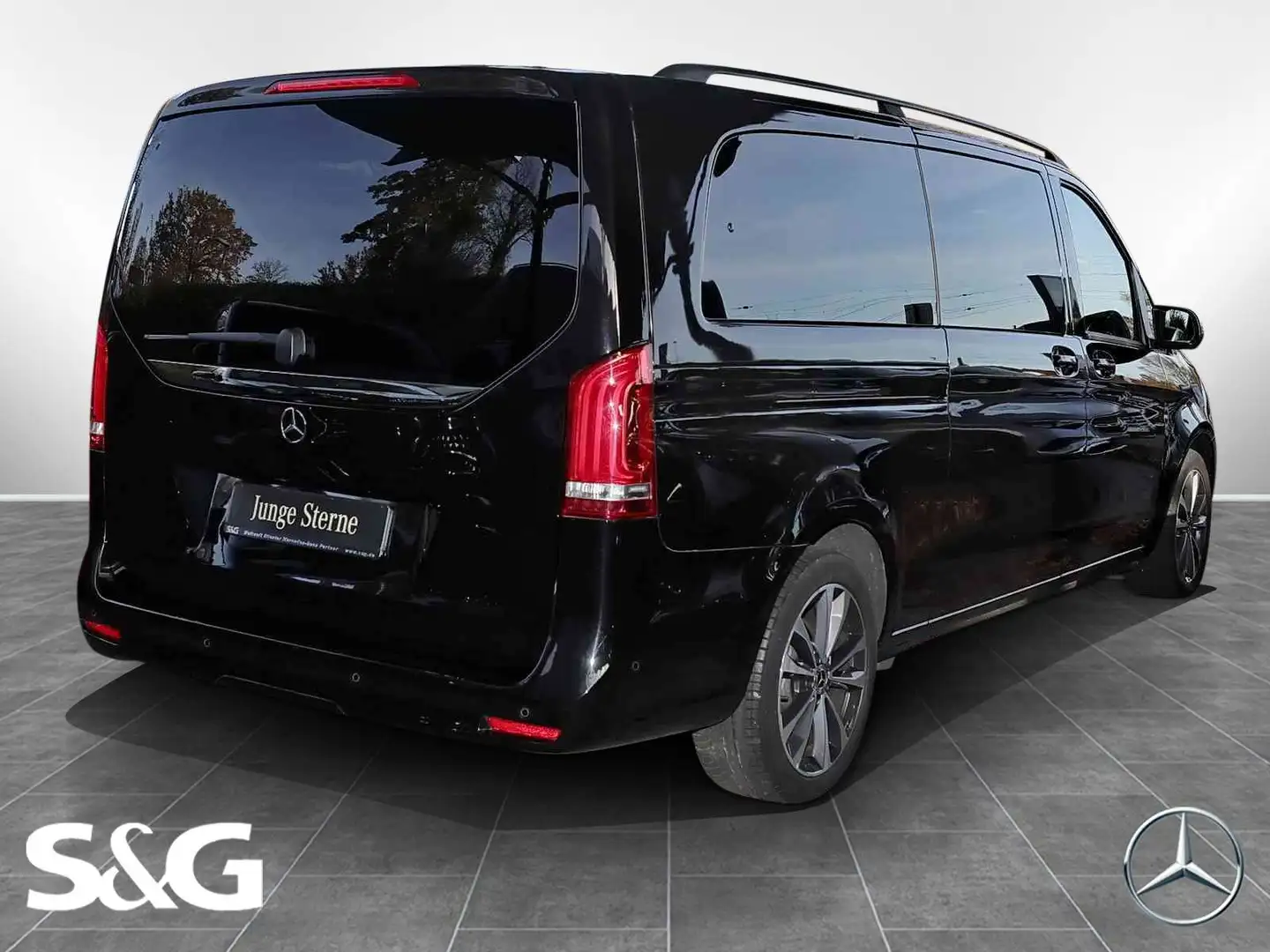 Mercedes-Benz V 300 d AVANTGARDE Extralang Schwarz - 2