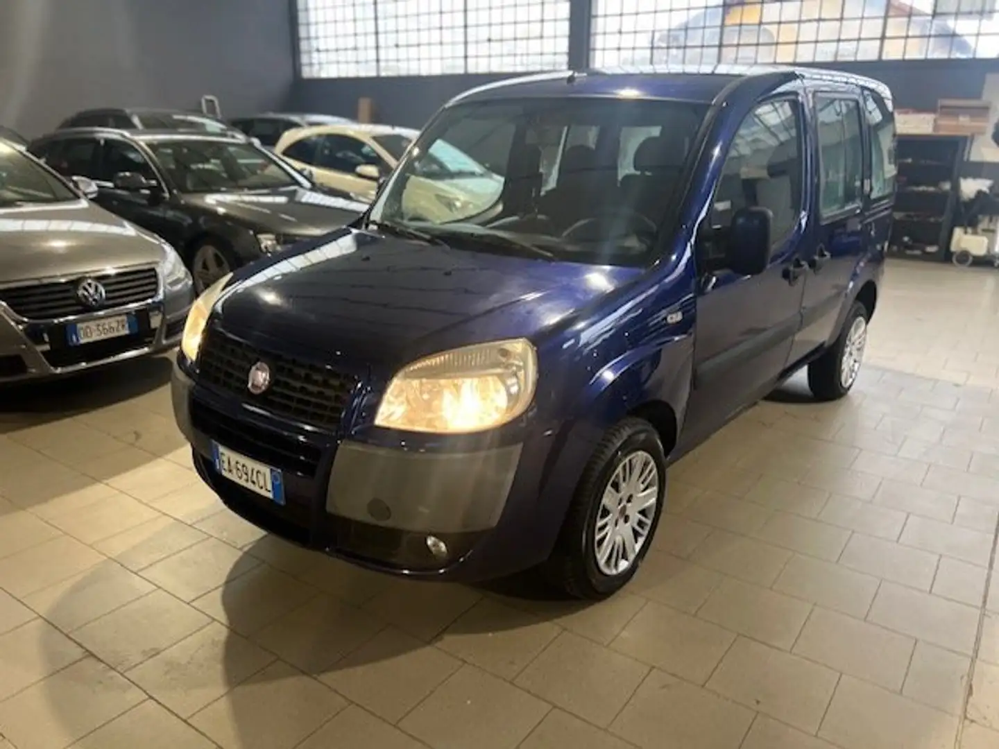 Fiat Doblo Doblo 1.9 mjt Dynamic 120cv fap Modrá - 2