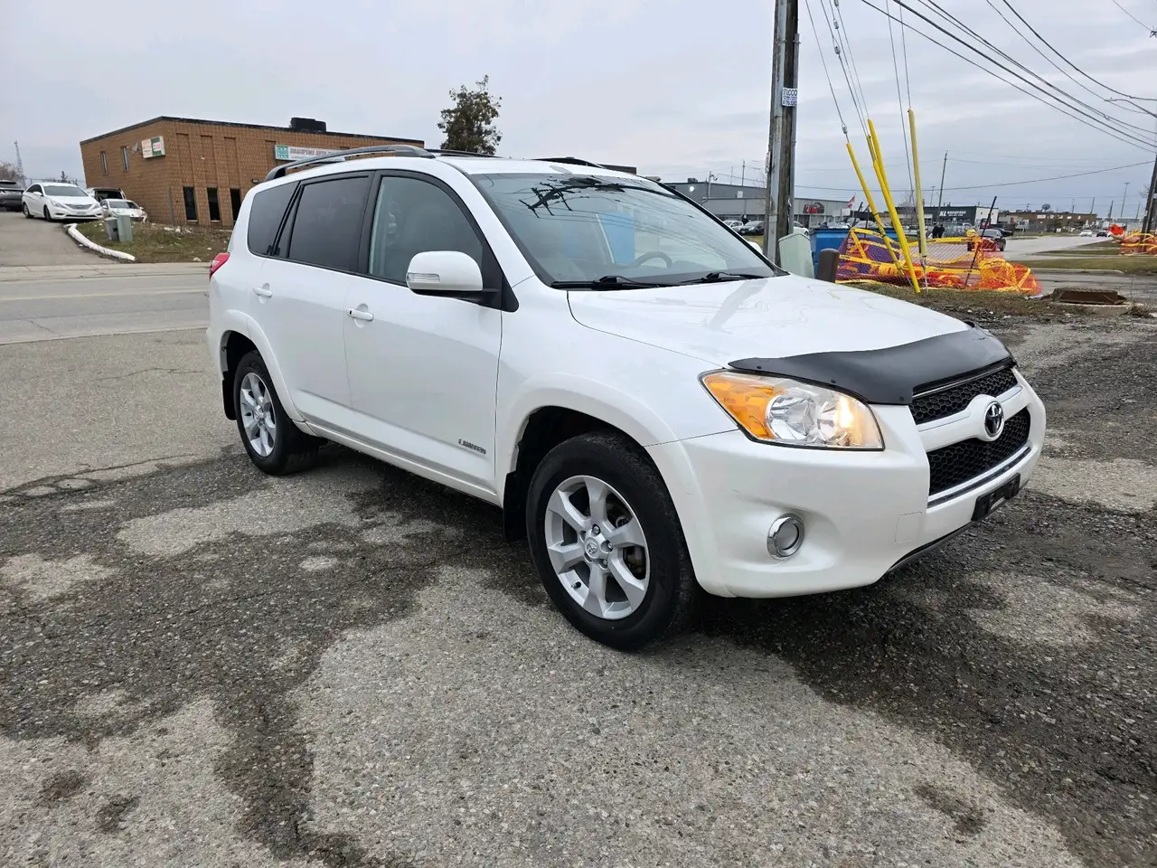 Toyota RAV 4 снимка Toyota RAV 4