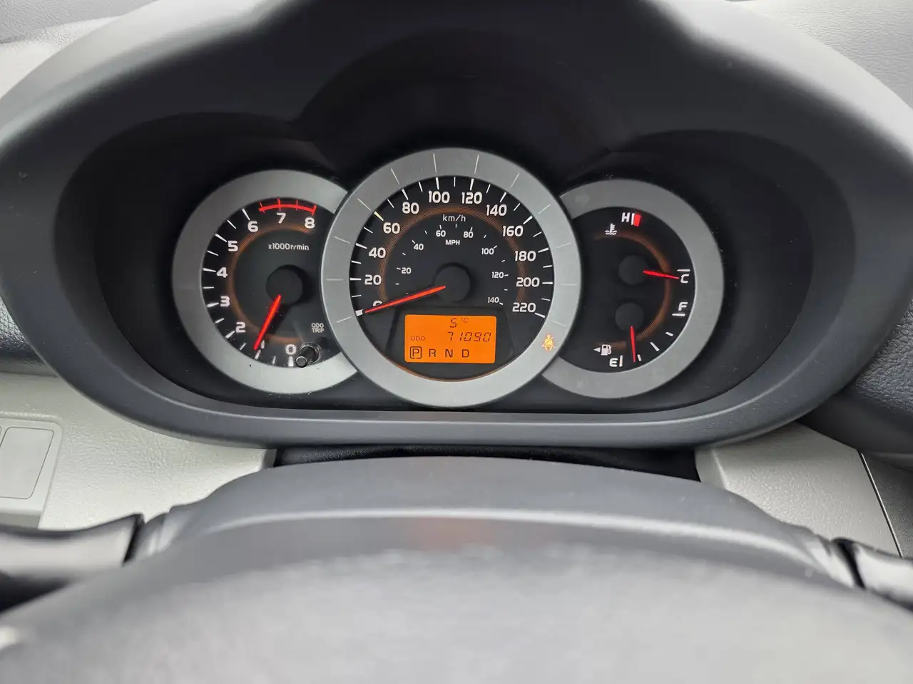 Toyota RAV 4 снимка Toyota RAV 4
