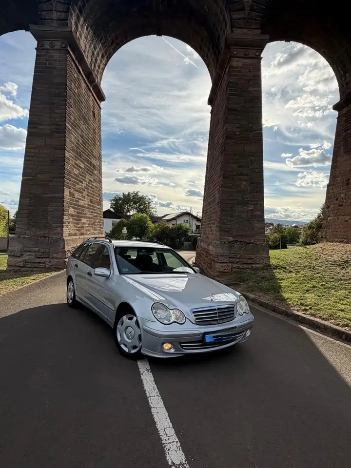 Mercedes-Benz C 200 C 200 CDI (LA)(203.207) — photo 1 of 18