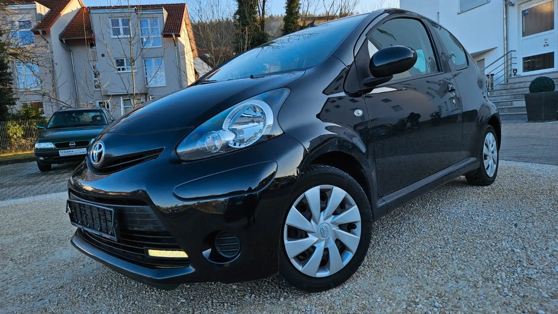 Toyota Aygo+TÜV+ GARANTIE+SITZHEI+KLIMA+1HAND+ALUFELGEN Negru - 1