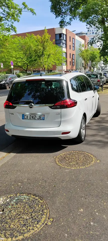 Opel Zafira Tourer 2.0 CDTI 130 ch Cosmo Pack
