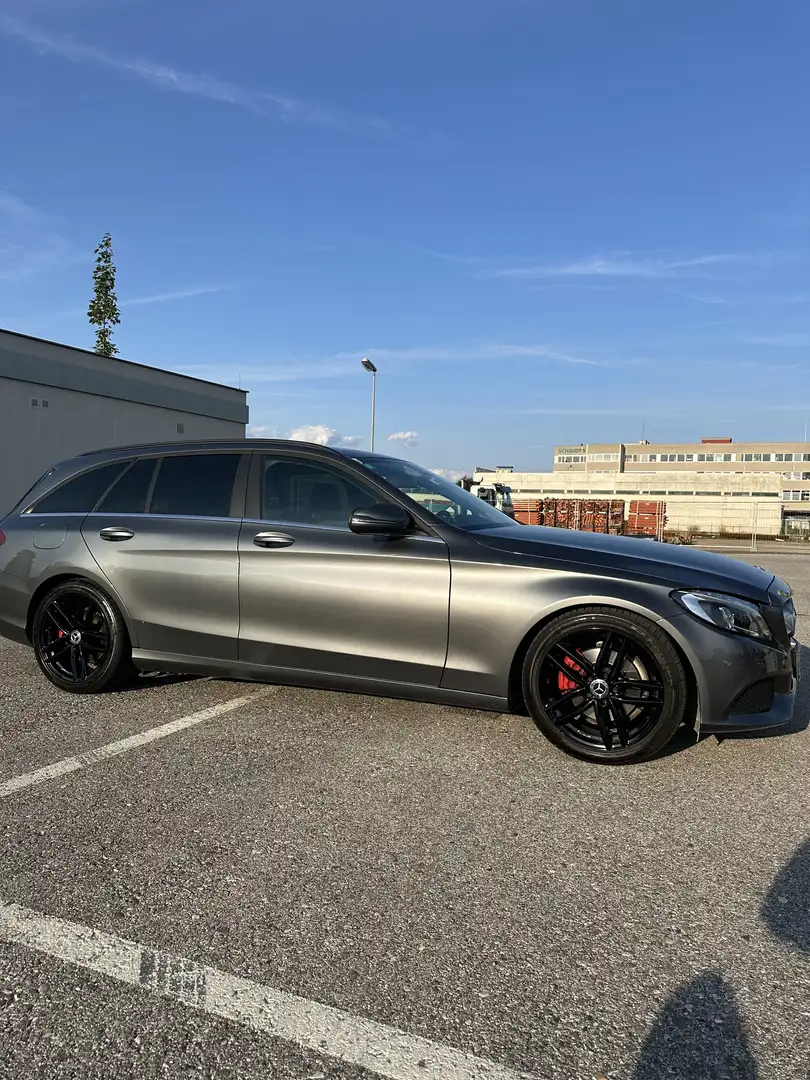 Mercedes-Benz C 220 - 1