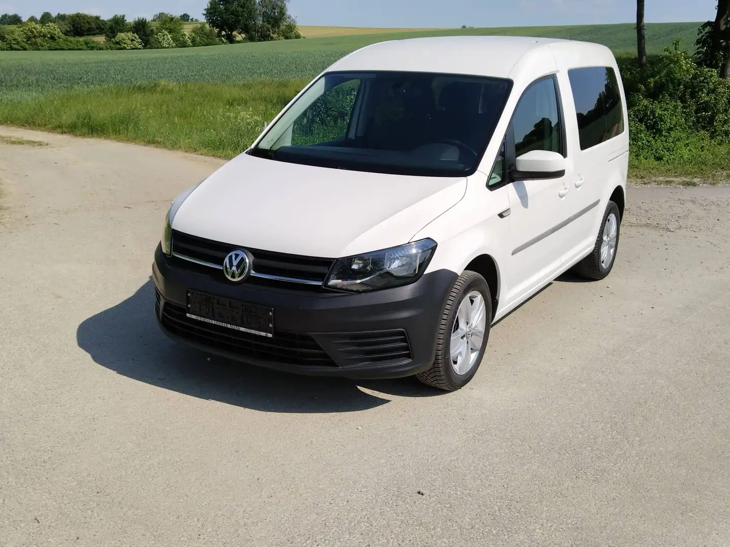 Volkswagen Caddy Caddy Kombi Maxi Trendline 2,0 TDI DSG Trendline Weiß - 1