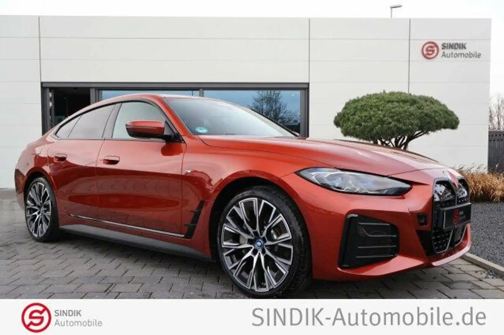 BMW i4 35e Drive GranCoupe -M Sport-Pano-AHK-ACC-DAB Orange - 1