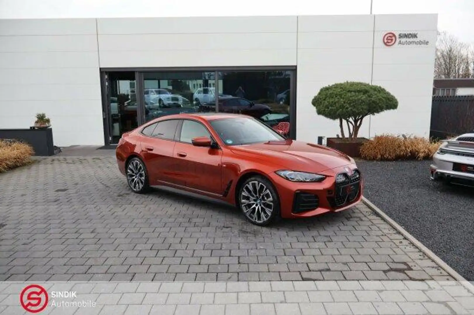 BMW i4 35e Drive GranCoupe -M Sport-Pano-AHK-ACC-DAB Orange - 2
