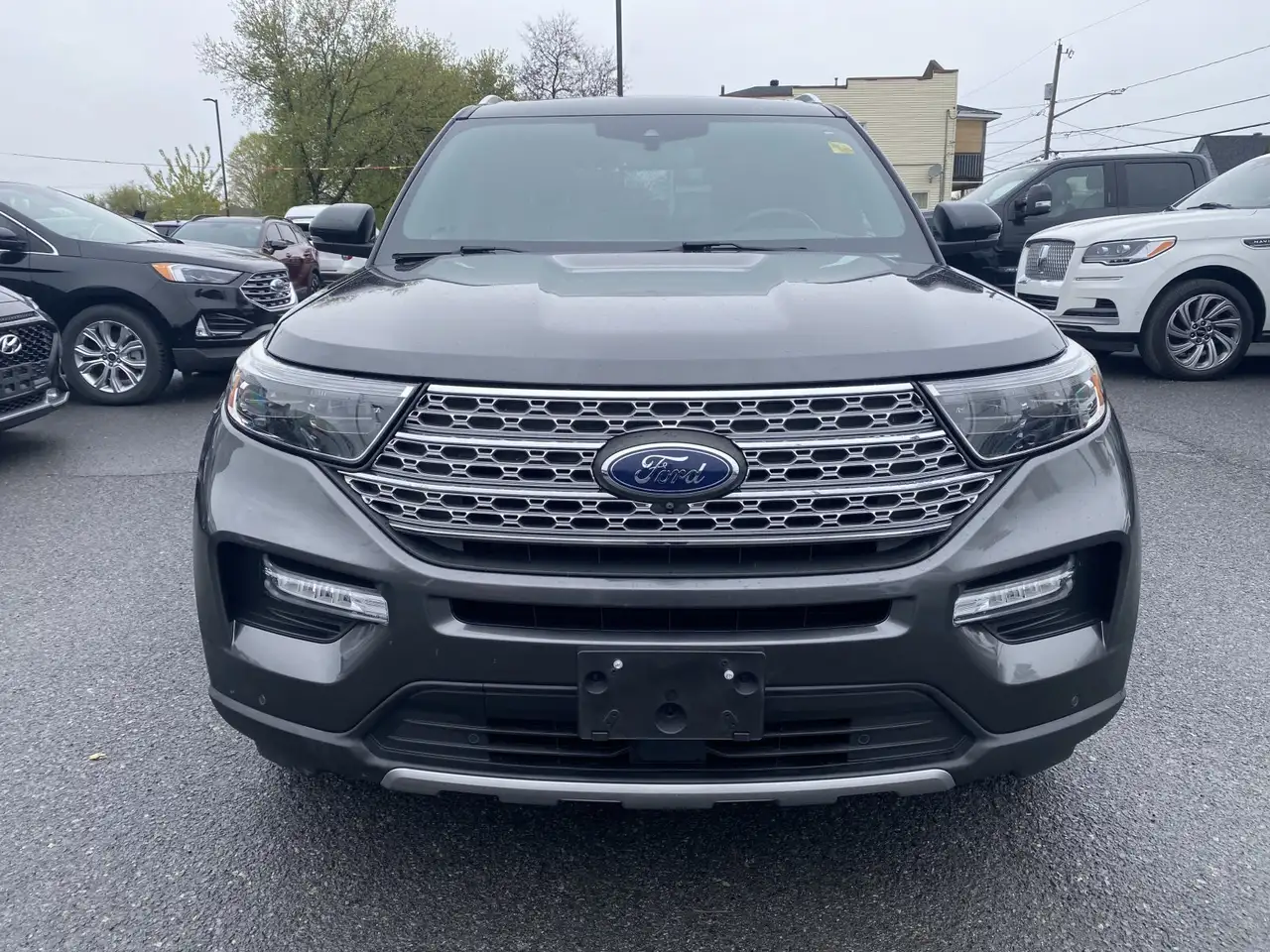 Ford Explorer photo Ford Explorer
