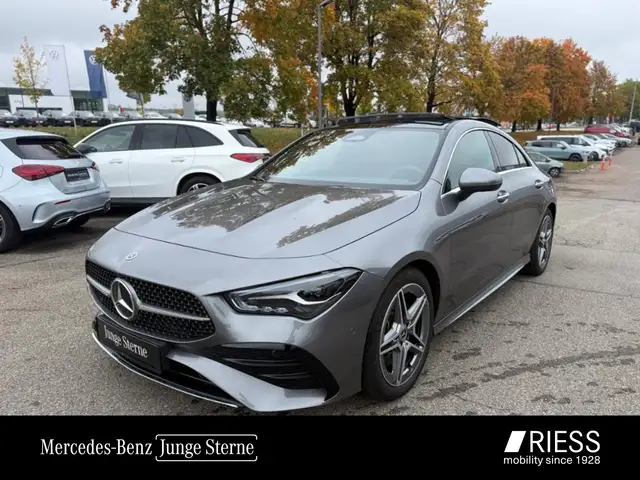 Mercedes-Benz CLA 250 4M Cp AMG SPORT PANO VORR. DISRT