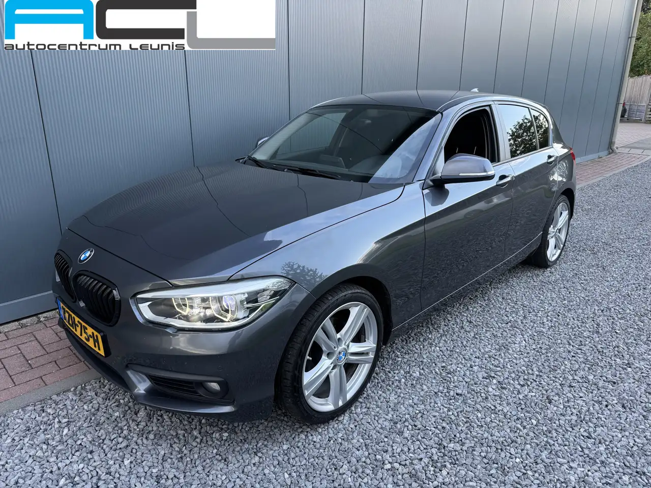 BMW 118