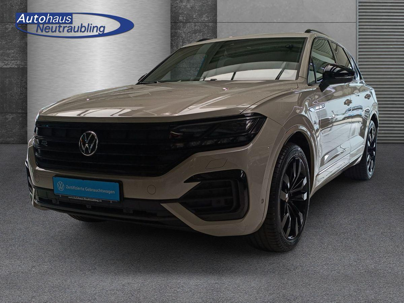 Volkswagen Touareg 3.0 TDI "R-LINE" 286 PS DSG+IQ.LIGHT+AHK+PANO+AREA — photo 2