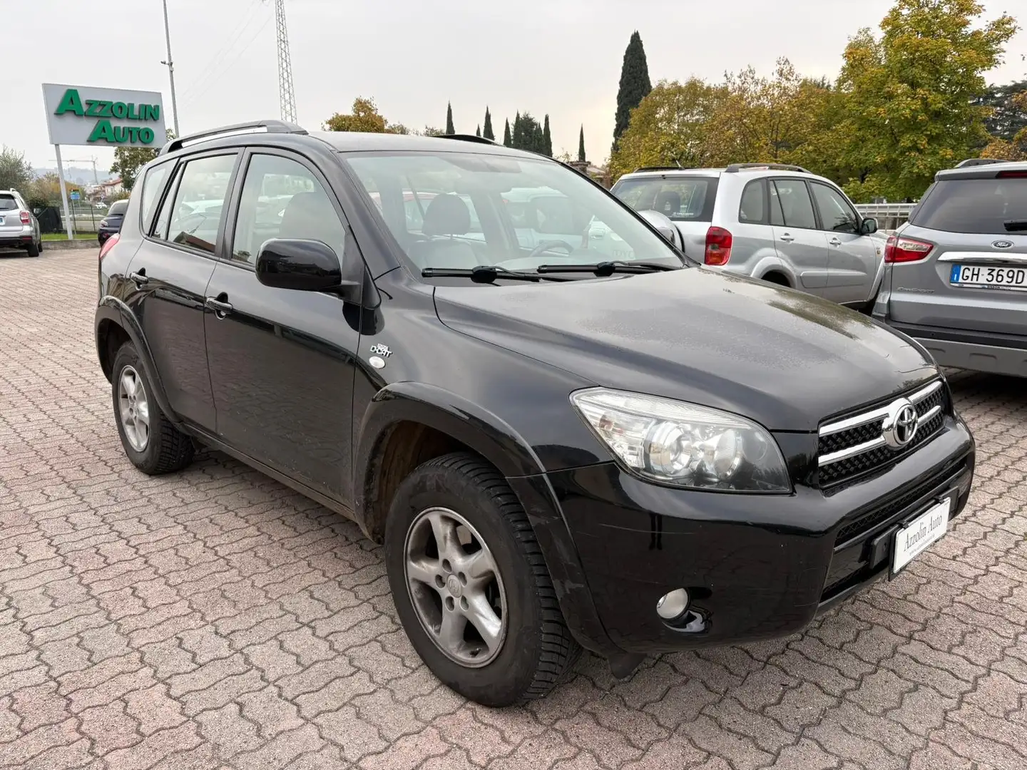Toyota RAV 4 2.2 D-4D INTERNO IN PELLE CON GANCIO TRAINO Schwarz - 1