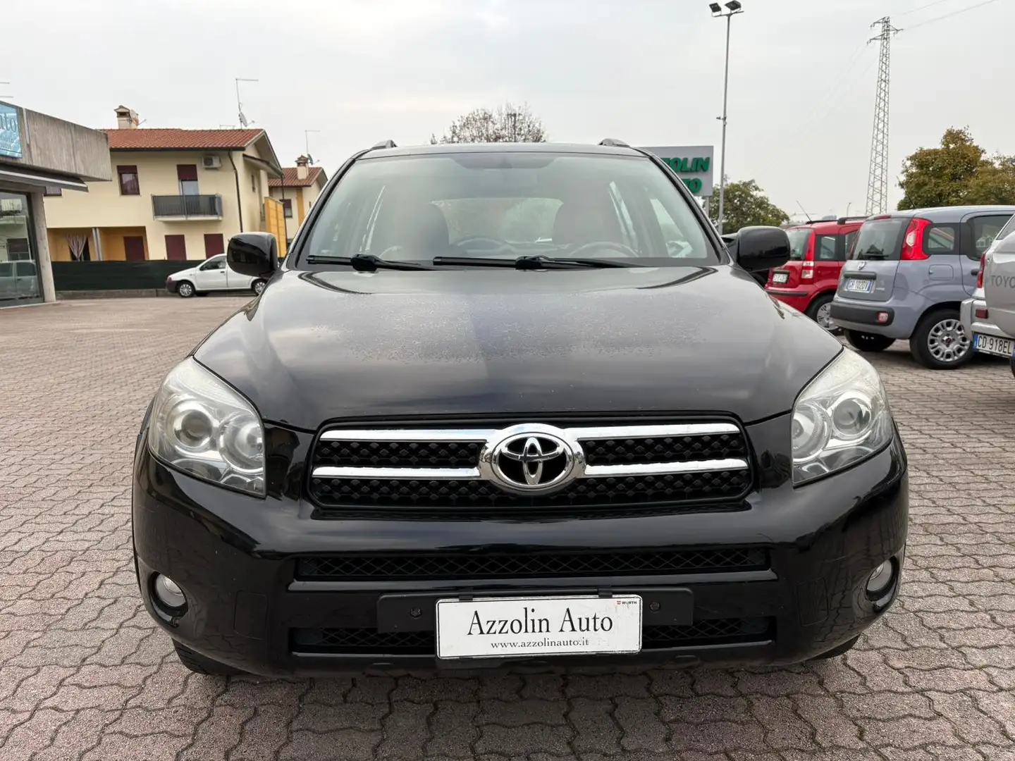 Toyota RAV 4 2.2 D-4D INTERNO IN PELLE CON GANCIO TRAINO Schwarz - 2