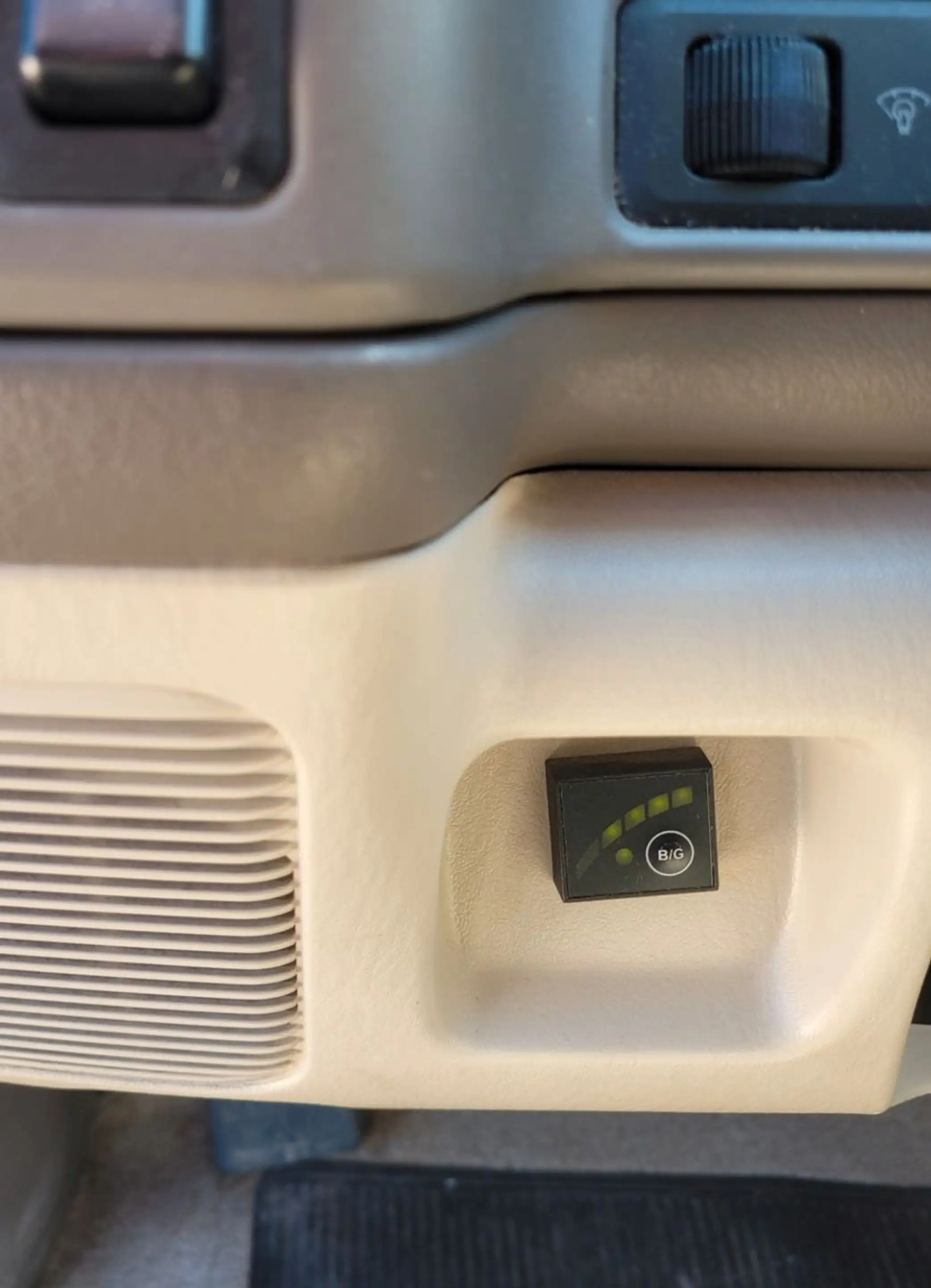 Mitsubishi Pajero 3,0 I V6 GLS Aut.*LPG*LMF*AHK*Klima*Temp* — photo 15