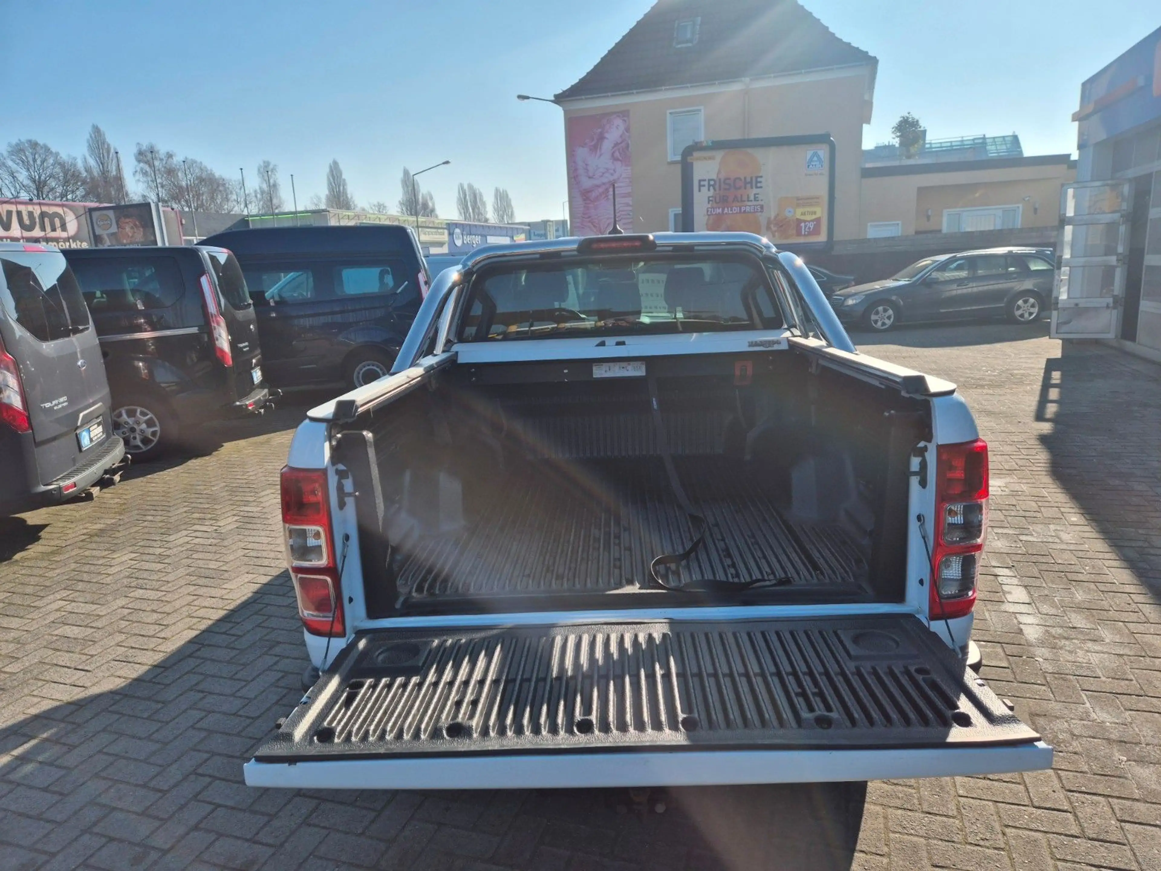 Ford Ranger Limited Doppelkabine 4x4 — photo 14