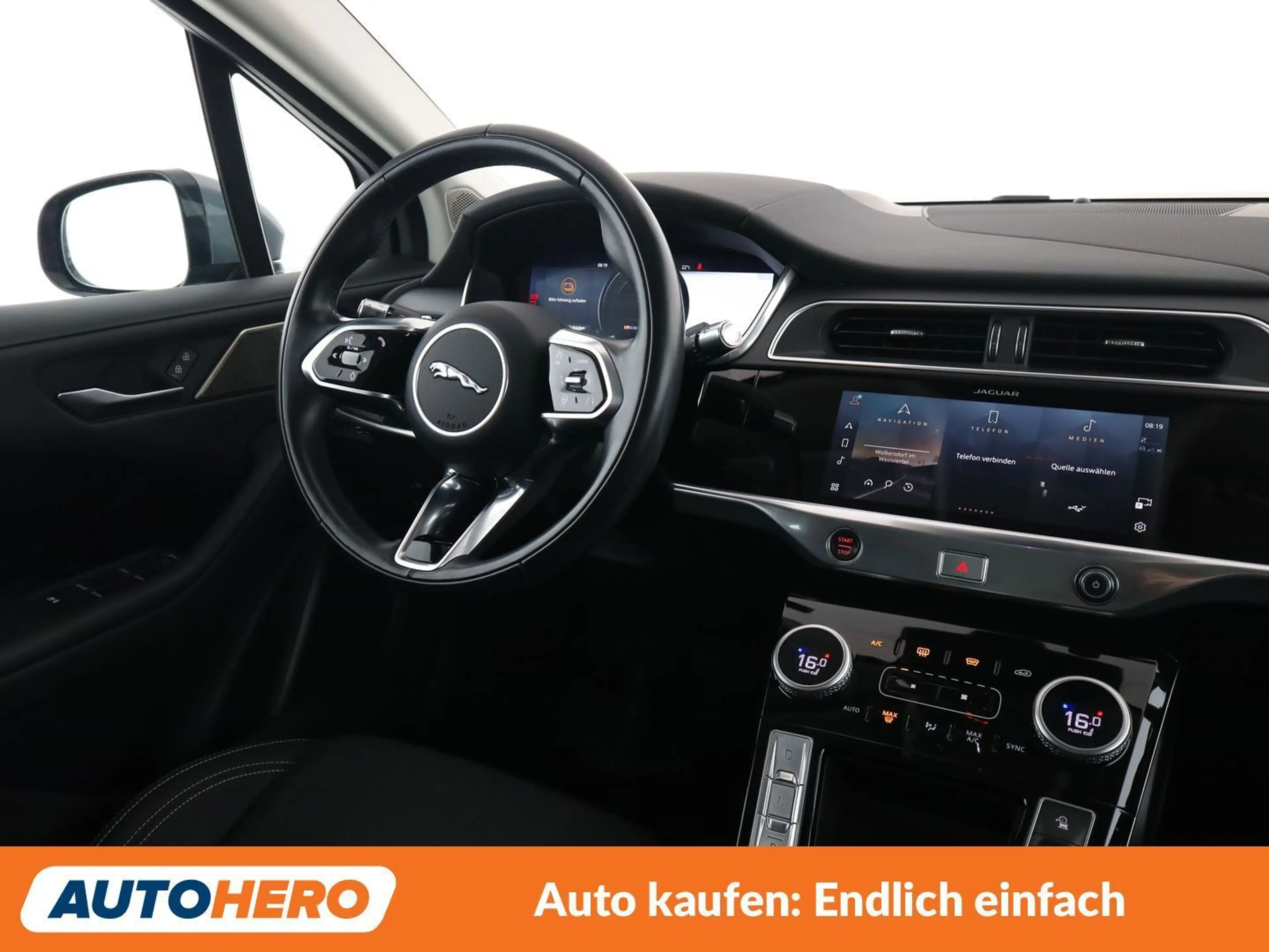 Jaguar I-Pace EV320 SE Austria Edition — photo 13