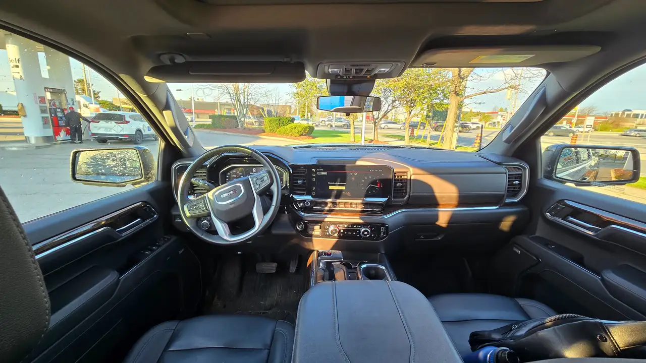GMC Sierra 1500 снимка GMC Sierra 1500