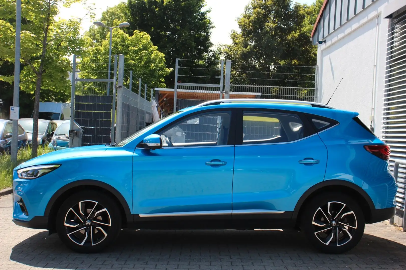 MG ZS 1.5i # Luxury # Navi # 360°Kamera # LED # Alu Blau - 2