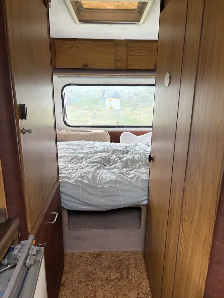 Mercedes-Benz 208 Hymer Camper, foto 10