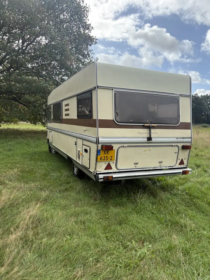 Mercedes-Benz 208 Hymer Camper, foto 4