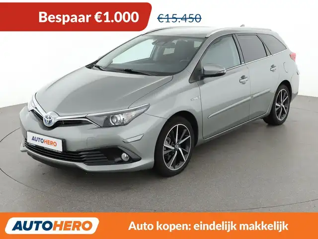 Toyota Auris 1.8 Hybrid Edition-S+