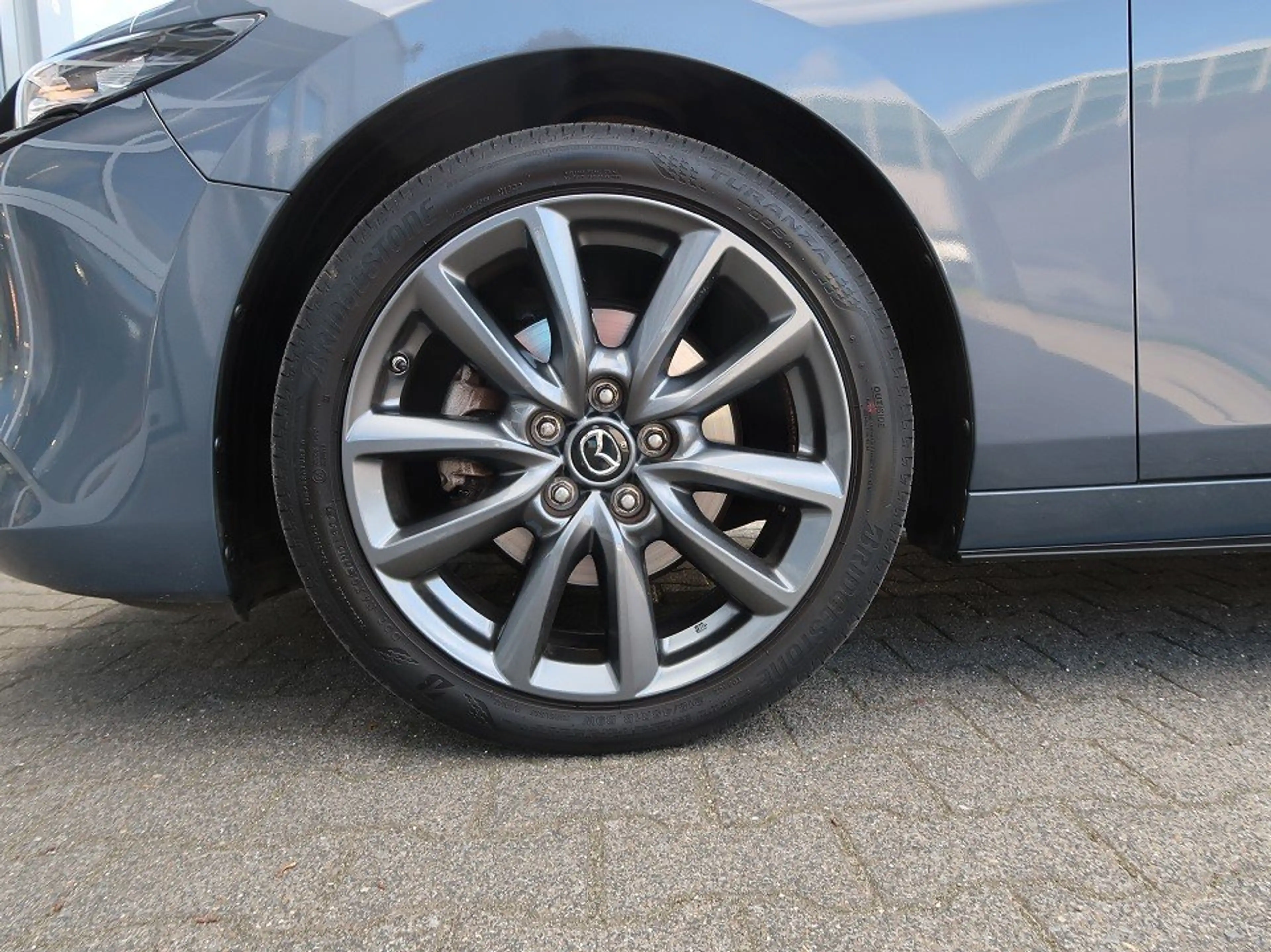 Mazda 3 SKYACTIV-G 2.0 *1. Damenhand*TOPgepflegt*Extras* S — photo 9