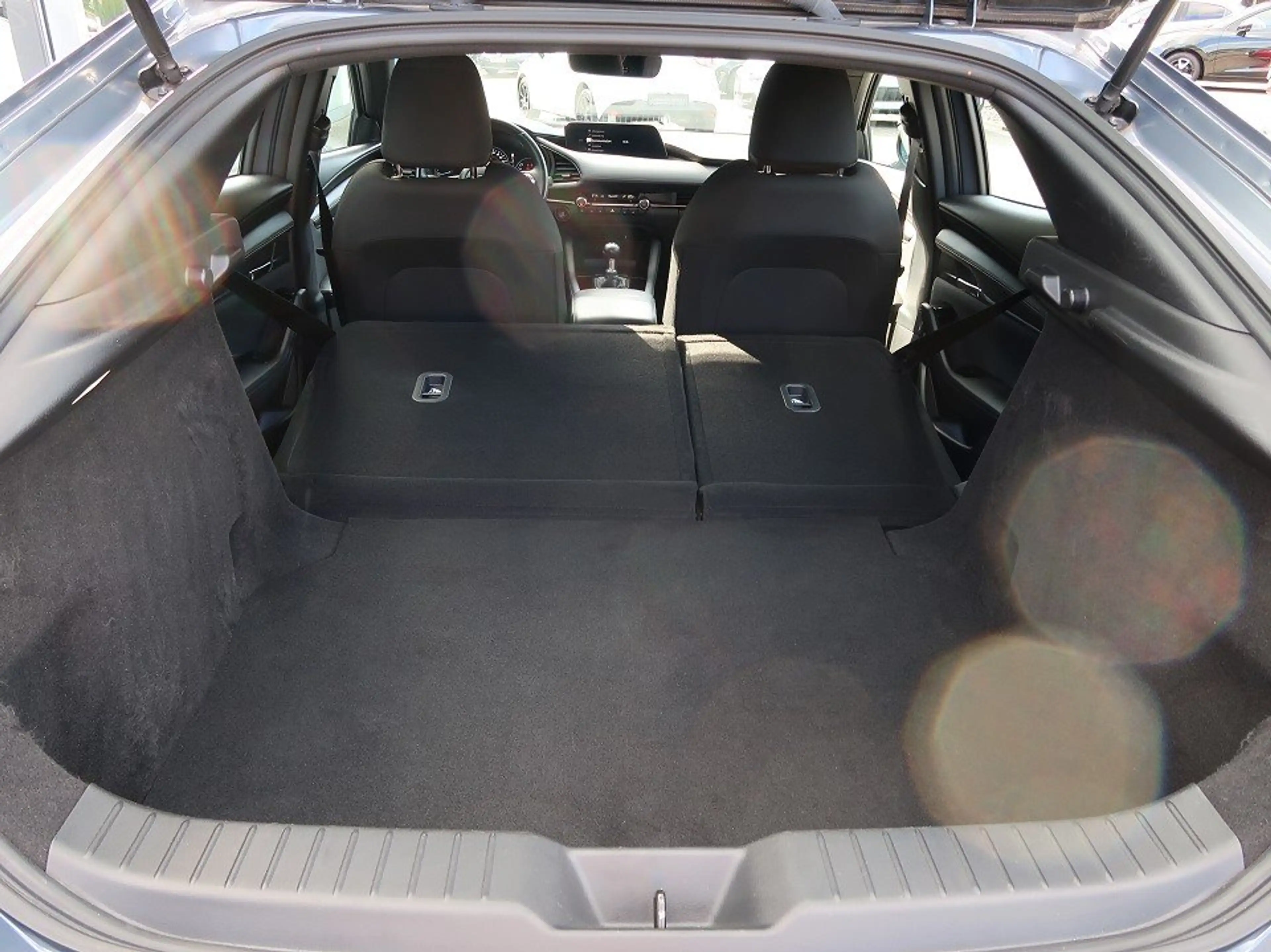 Mazda 3 SKYACTIV-G 2.0 *1. Damenhand*TOPgepflegt*Extras* S — photo 30