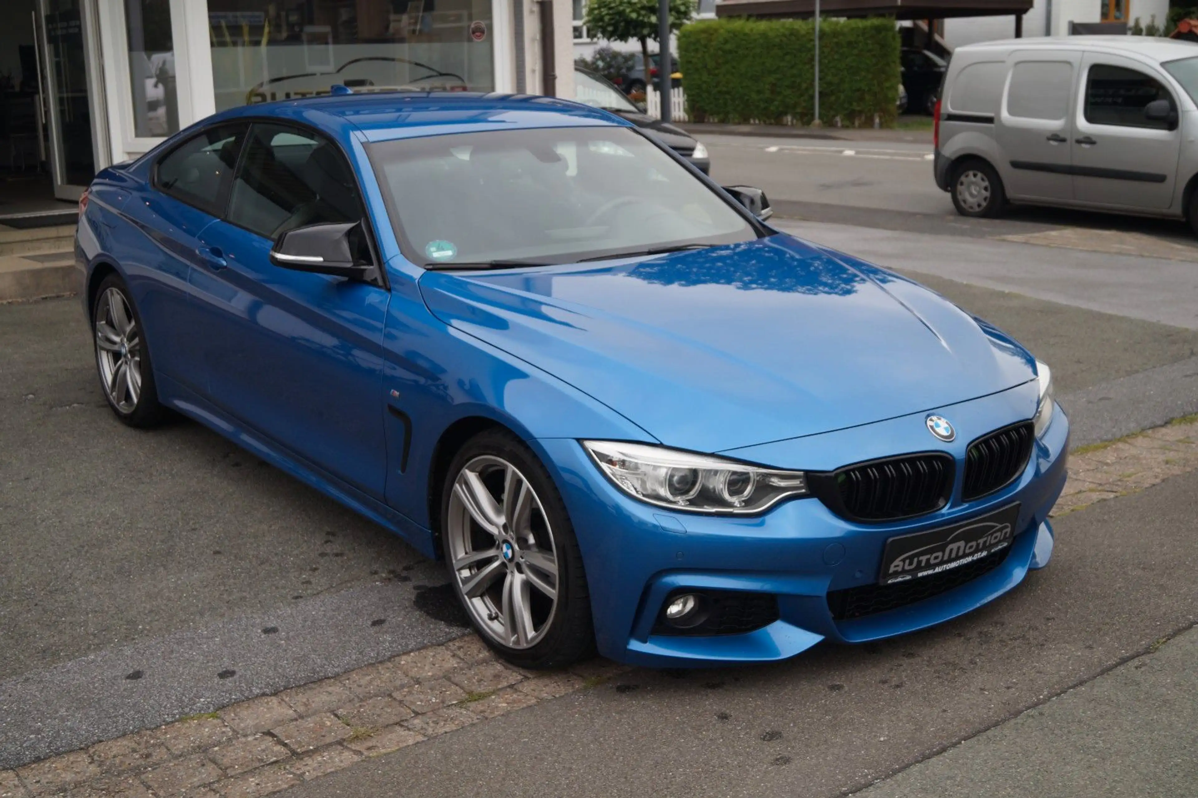 BMW 420 i Coupe*M-Paket*Bi-Xenon*Navi*Alcantara*2.Hd — photo 2
