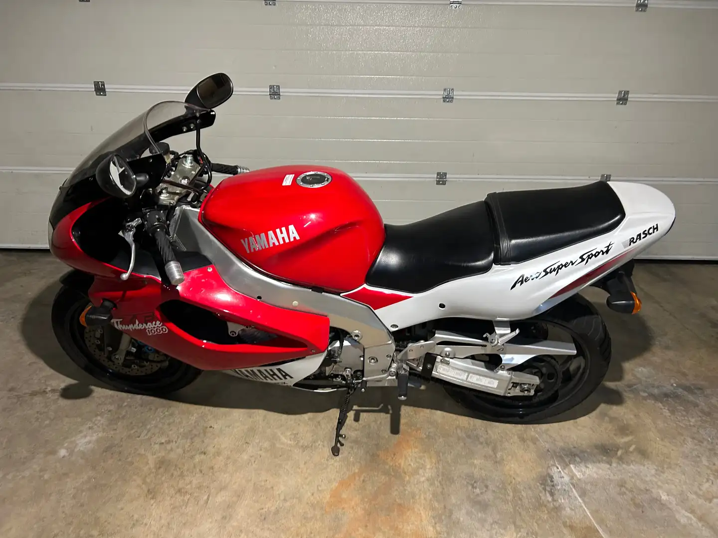 Yamaha YZF 1000 Piros - 1
