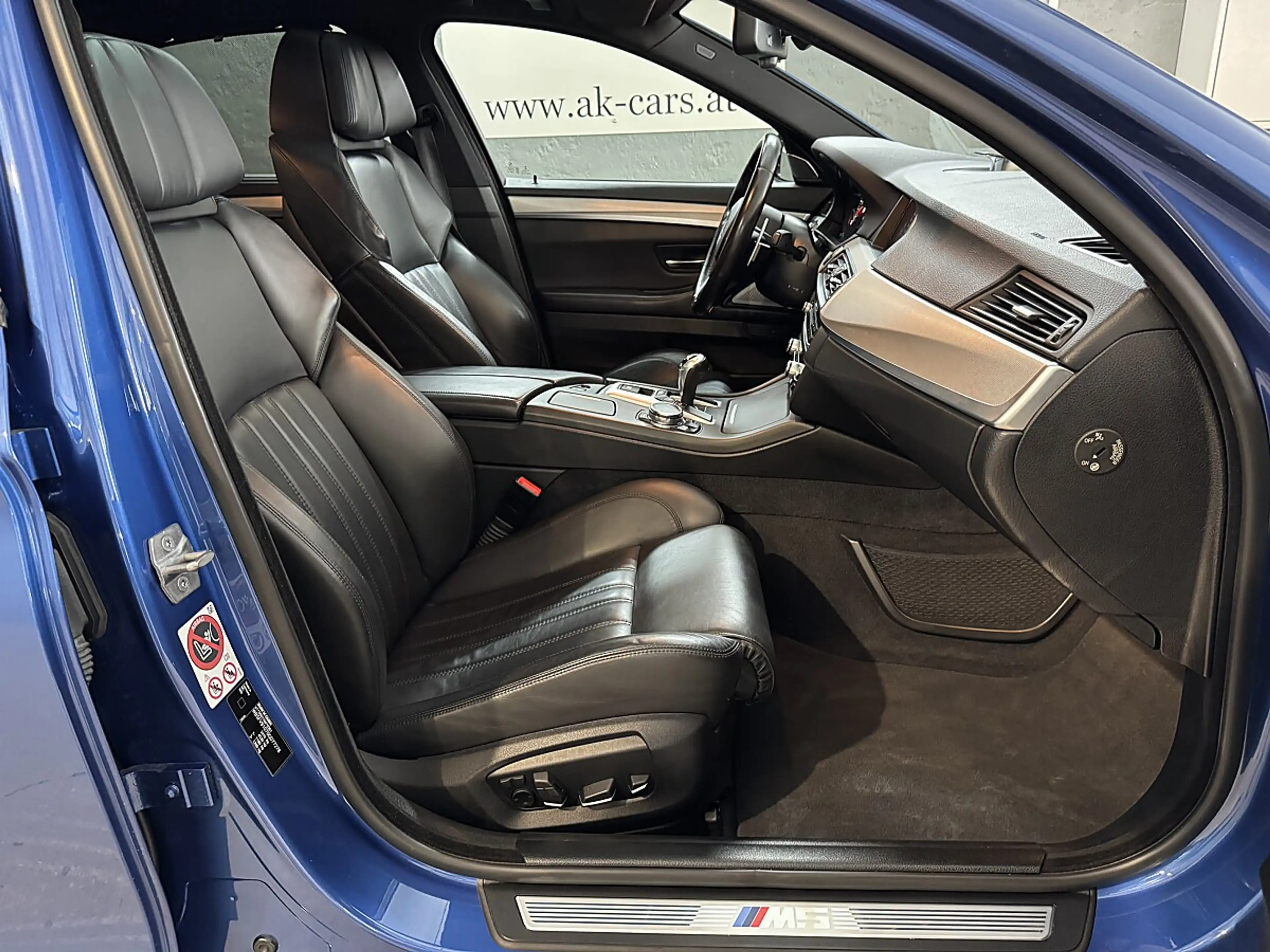 BMW M5 Competition — photo 15