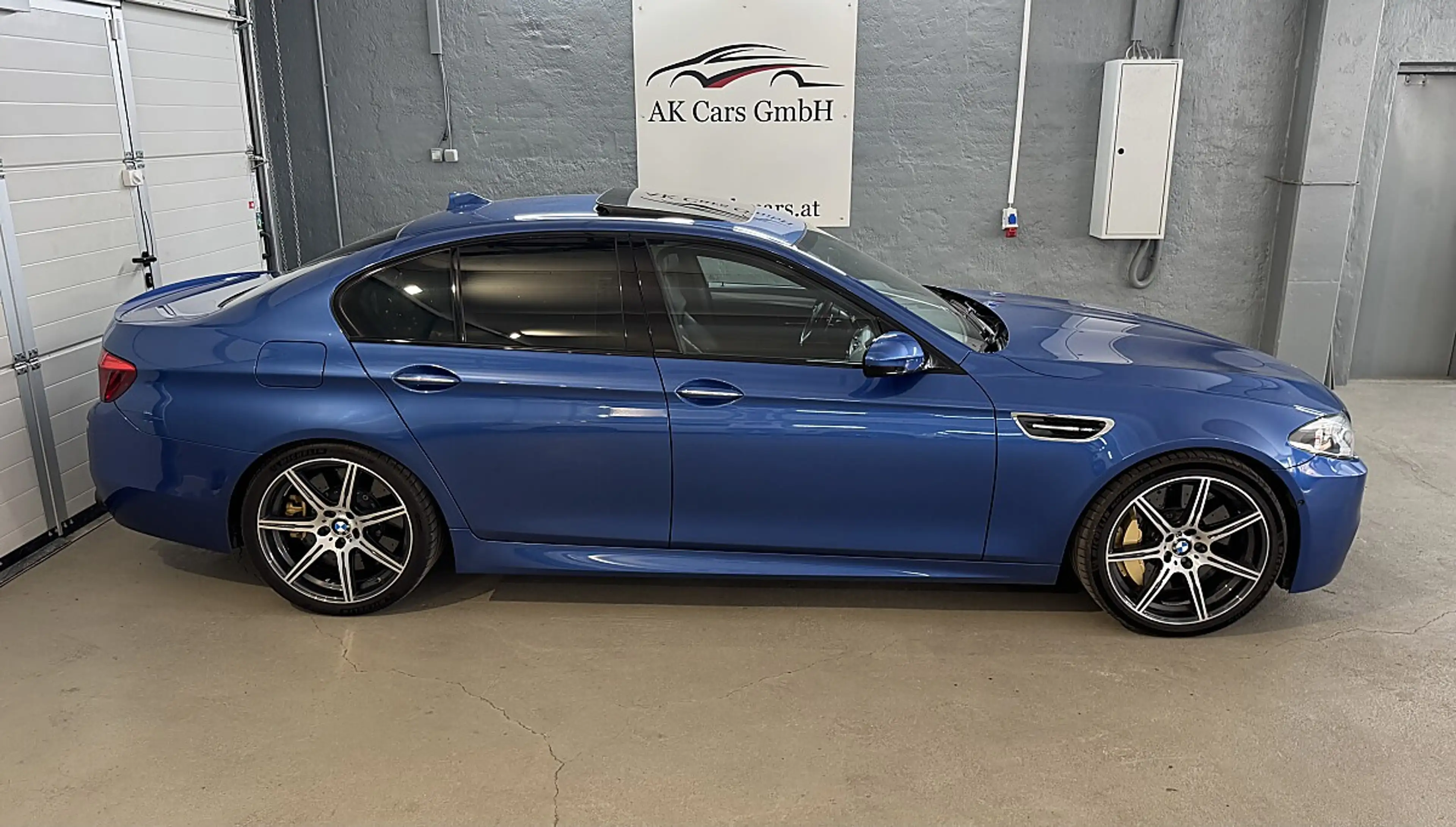 BMW M5 Competition — photo 6