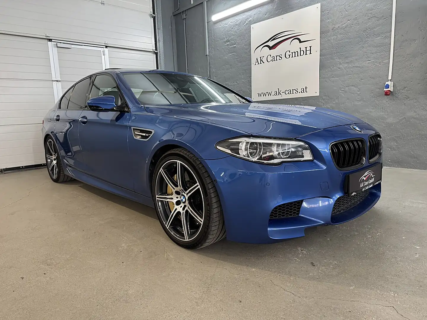BMW M5 Competition *Carbon-Keramik*Head-UP*Banng & Olu... Blau - 1