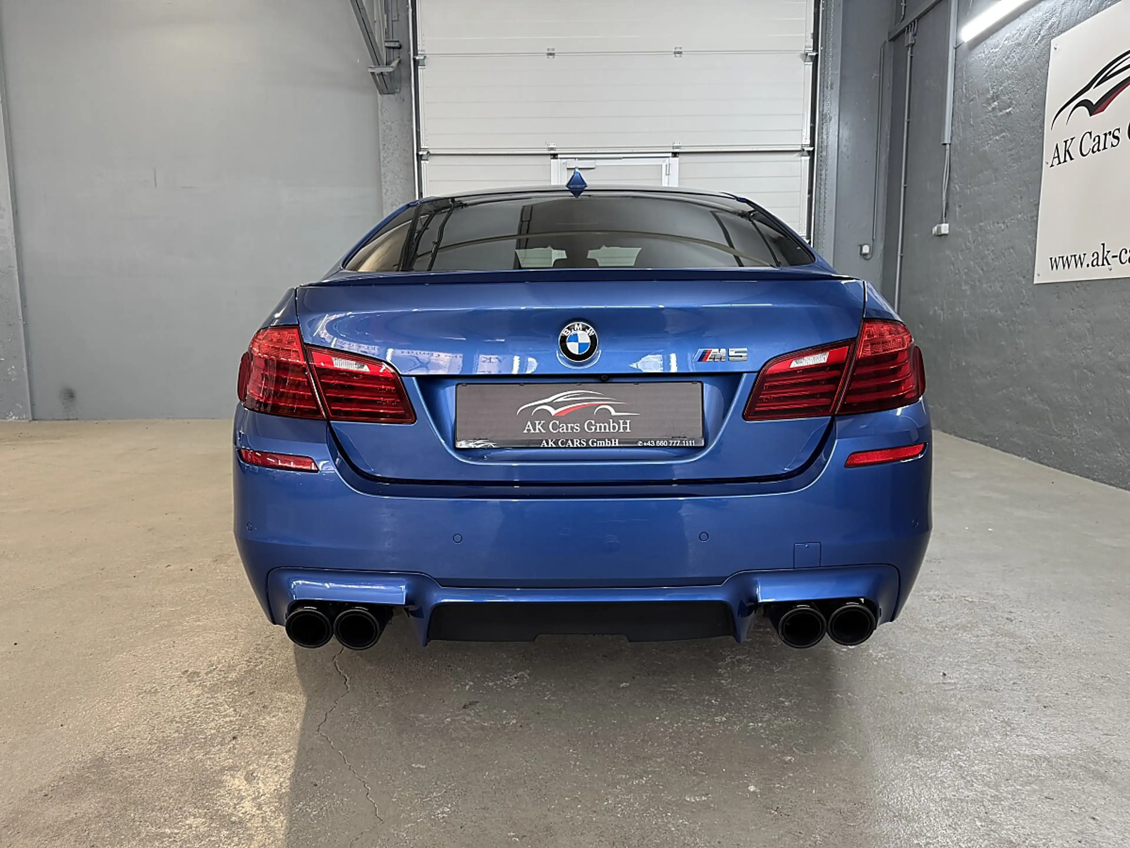 BMW M5 Competition — photo 12