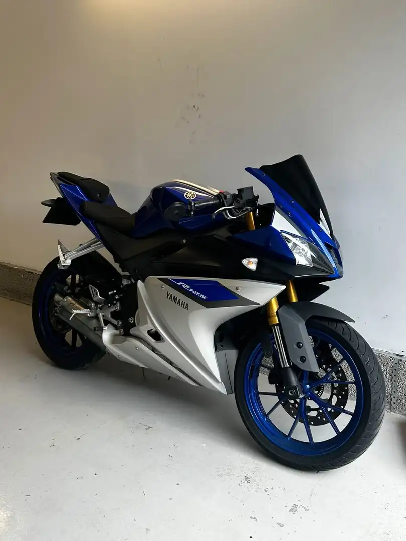 Yamaha YZF-R125 Blue - 1