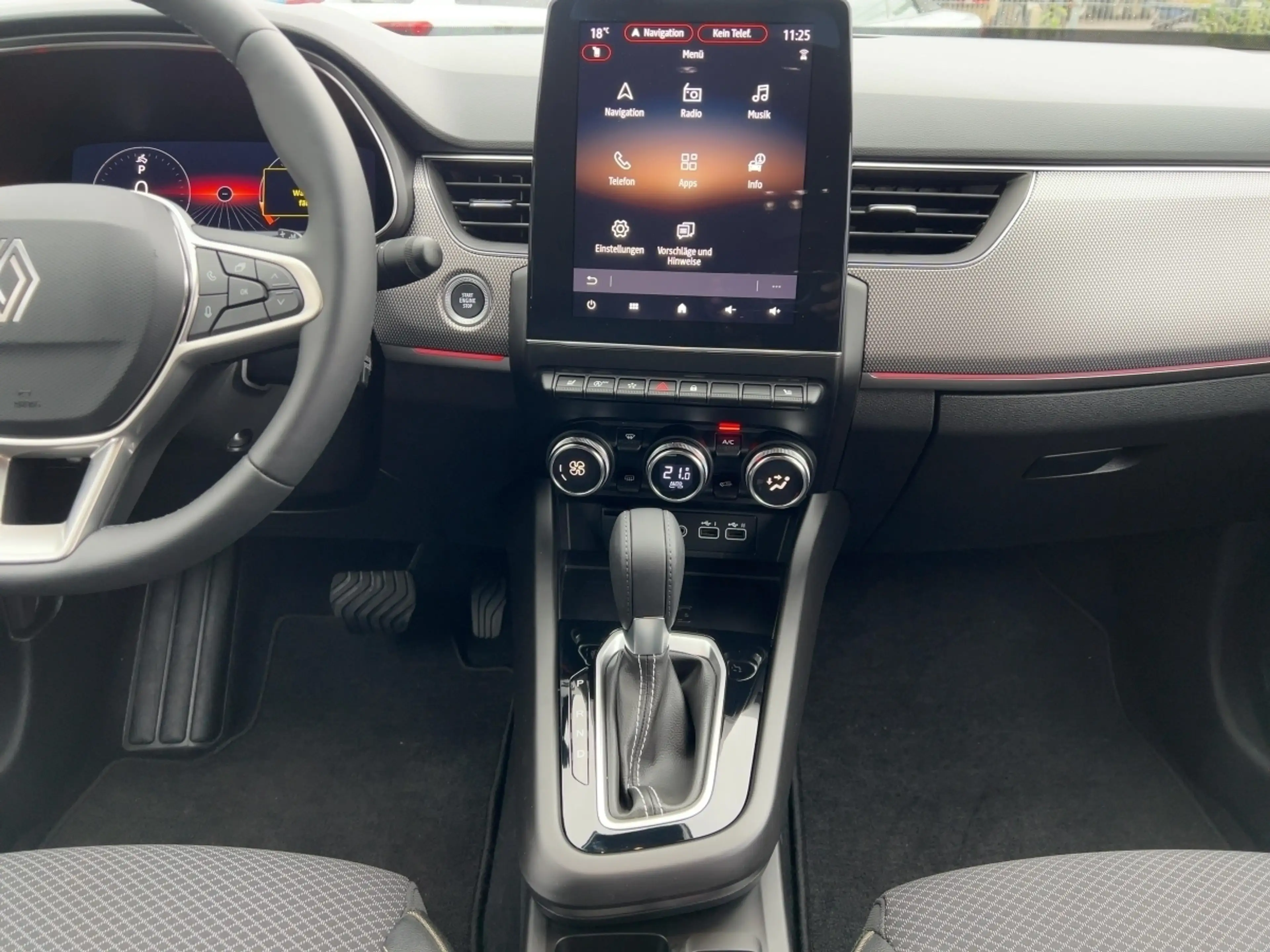 Renault Arkana TECHNO TCe 140 EDC RÜCKFAHRKAMERA — photo 12