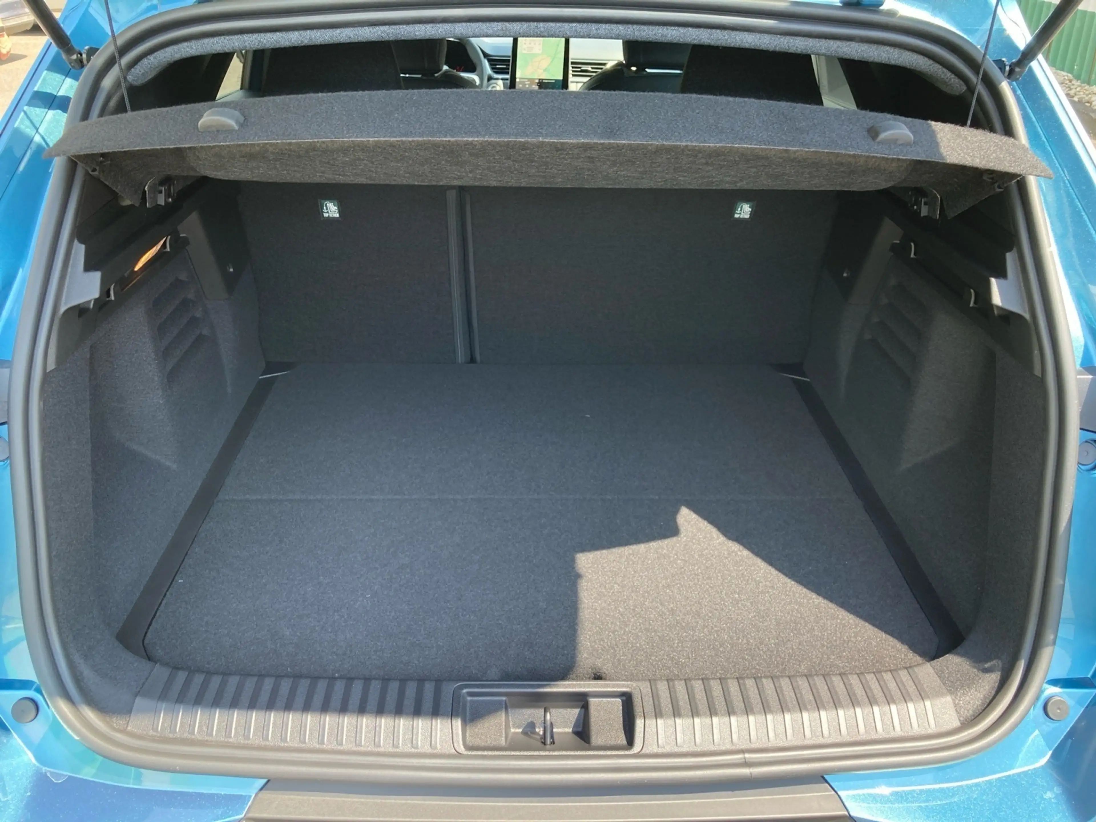 Renault Symbioz Techno Mild Hybrid 140 *Winter-Paket* — photo 6