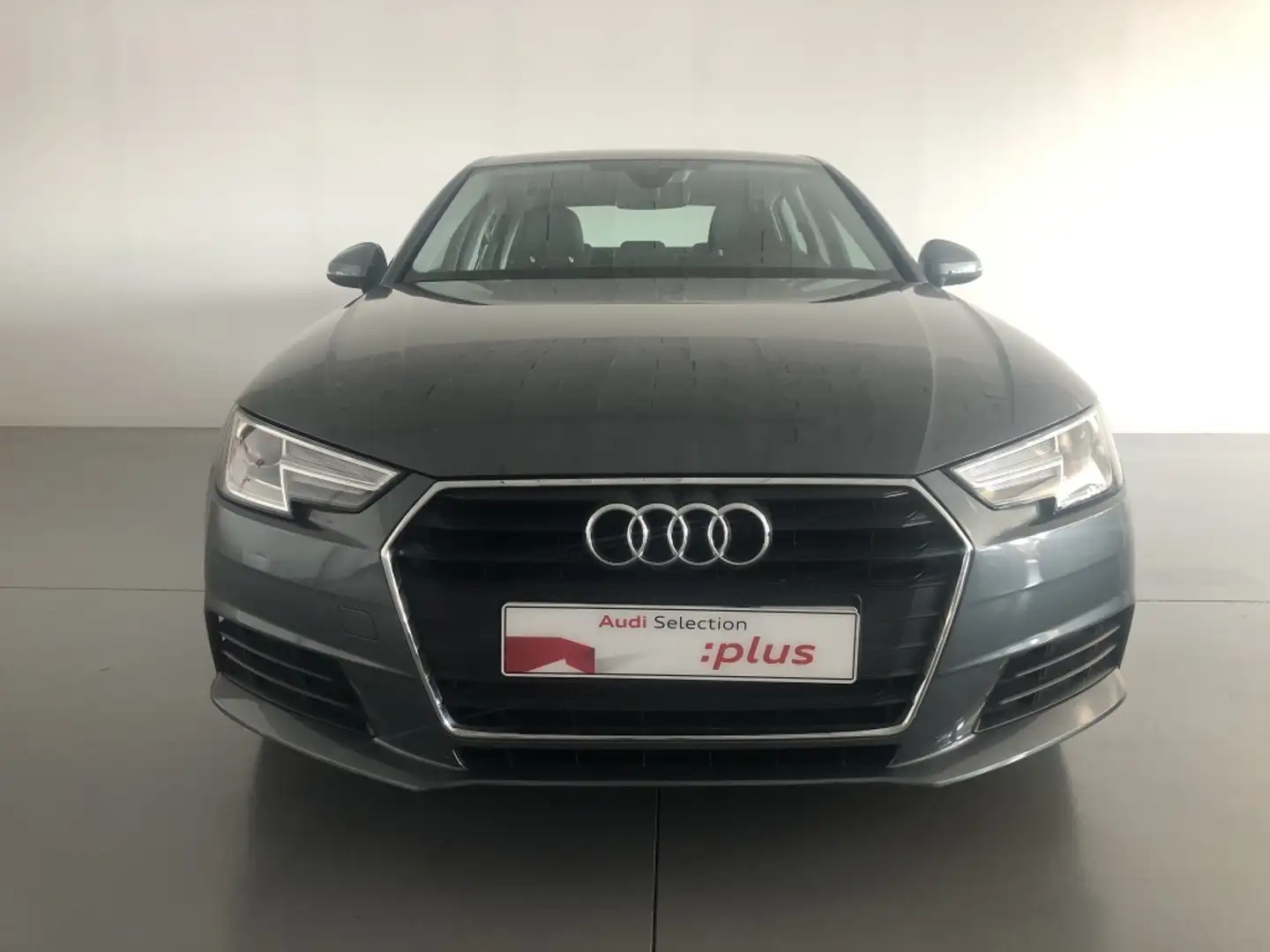 Audi A4 2.0TDI ultra Advanced edition 110kW Gris - 2