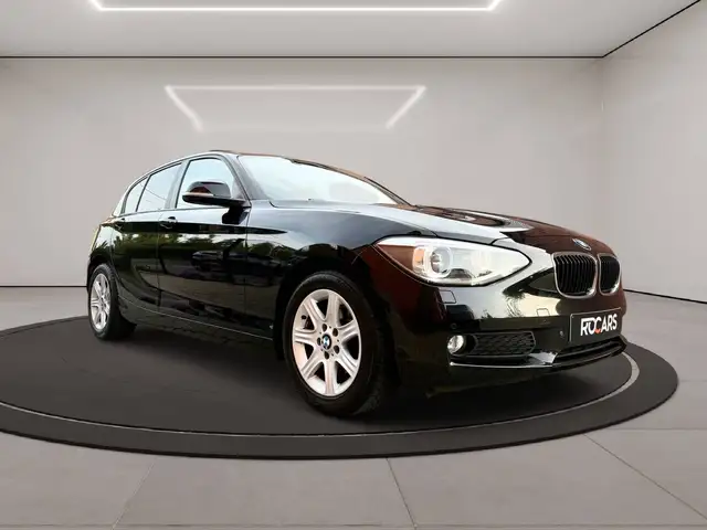 BMW 1 Series view 5