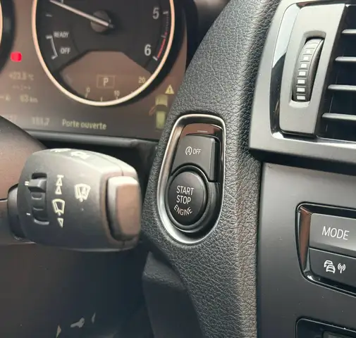 BMW 1 Series view 22