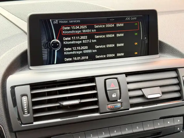 BMW 1 Series view 19